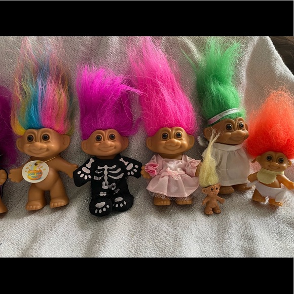 Vintage Russ HUGE LOT Troll Dolls. COLLECTORS / Rare No longer manufactured! - Picture 8 of 14